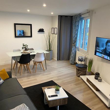 Appartement Cholet Les Halles Cote Jardin Bagian luar foto
