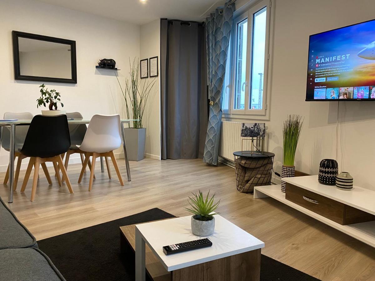 Appartement Cholet Les Halles Cote Jardin Bagian luar foto